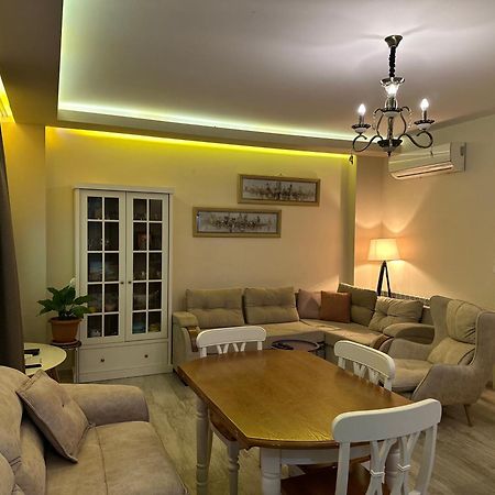 Asmati Apartment 2 Батуми Екстериор снимка