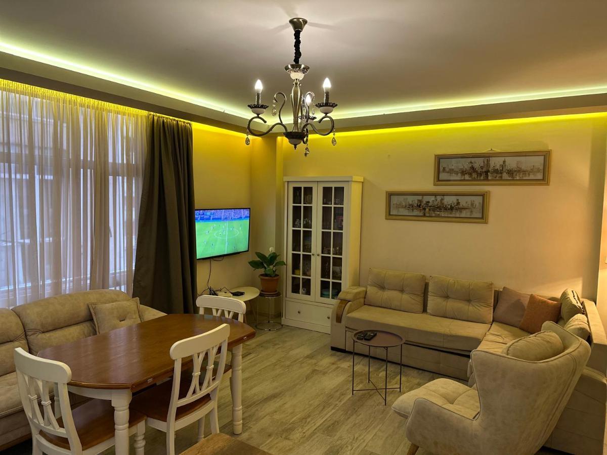 Asmati Apartment 2 Батуми Екстериор снимка