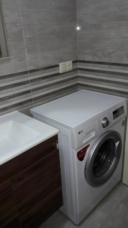 Asmati Apartment 2 Батуми Екстериор снимка